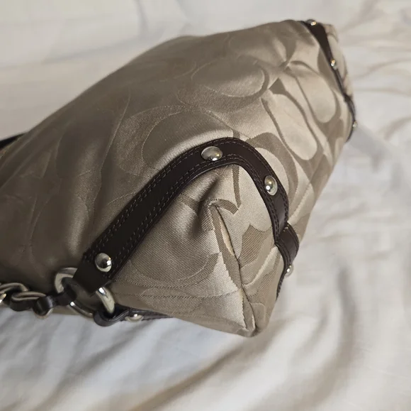 Coach 15250 Carly Signature Shoulder Purse - Picture 14 of 16